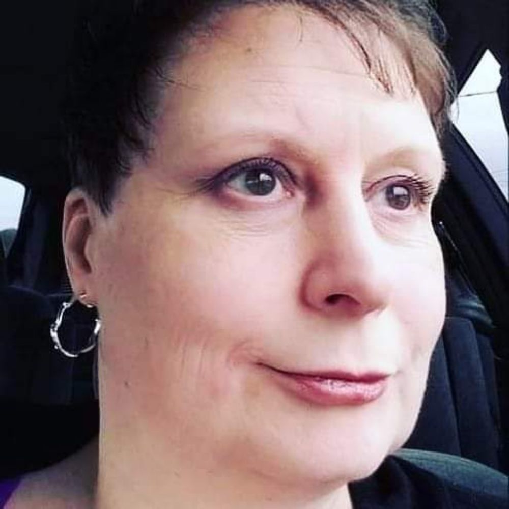 Robin Deeter Author