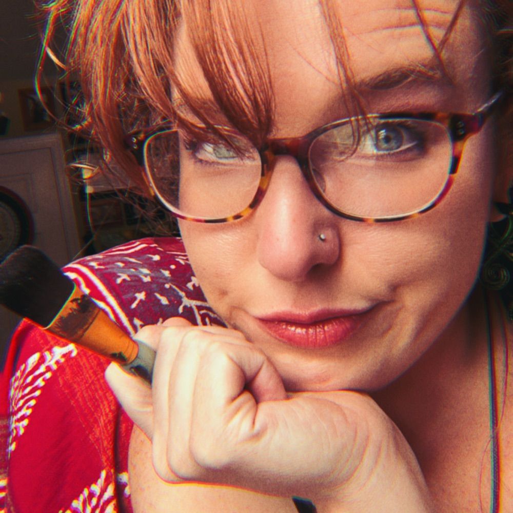 Jennifer “Fraggle” Dee