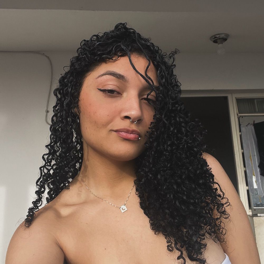 Letícia soares 