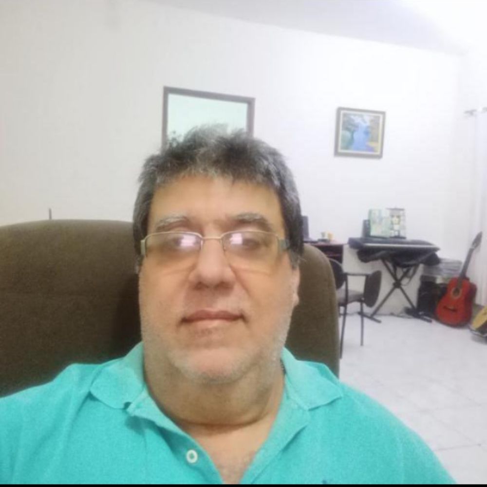 Professor Paulo Darcy