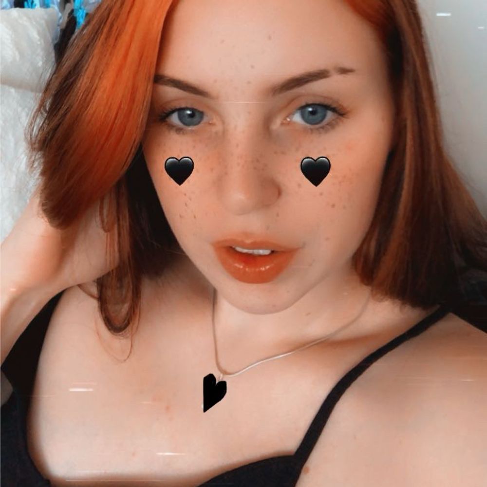Ellie Ravenborn 🦋