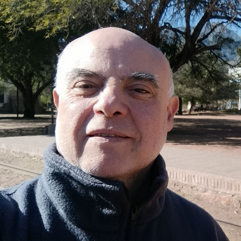 Luis Oliva