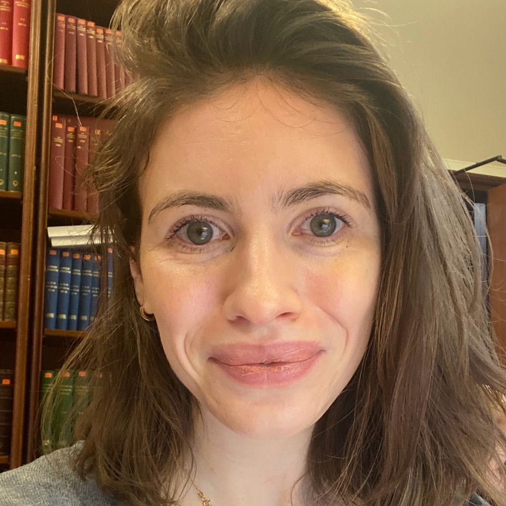 Dr Naomi Scott