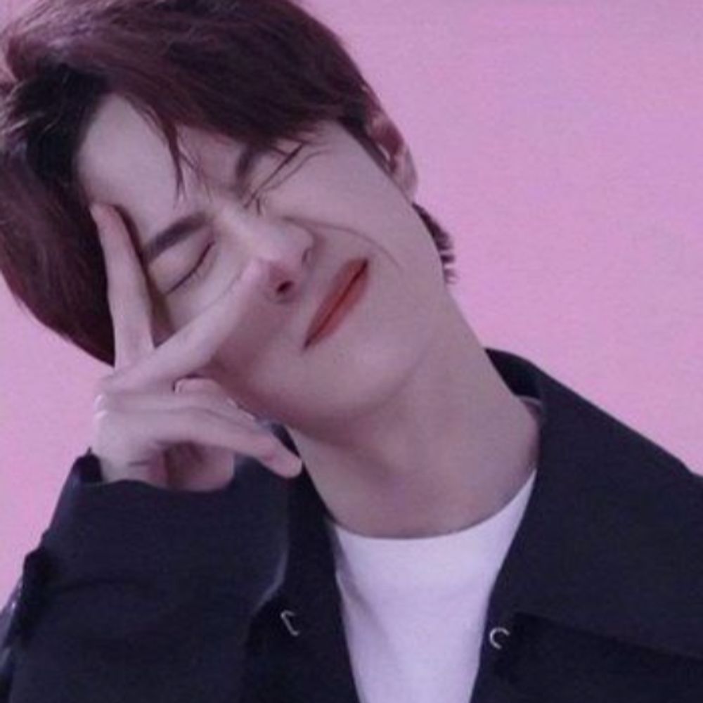 cam ♡. / very ia