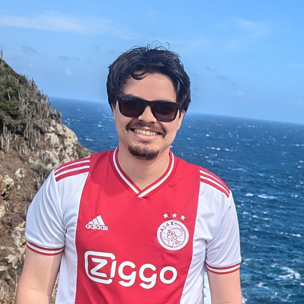 Paulo Victor Lopes 