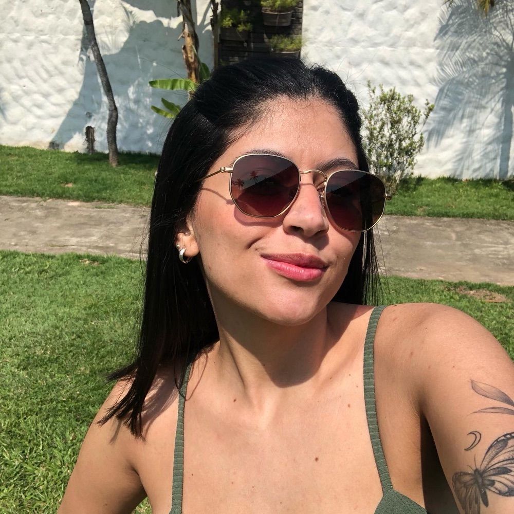 Camila Assis 