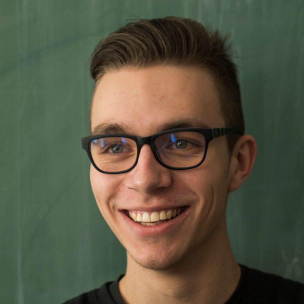 Dominik Klement
