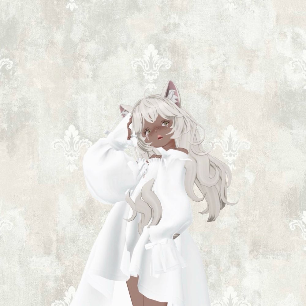 𝔢𝔪𝔦𝔠 .