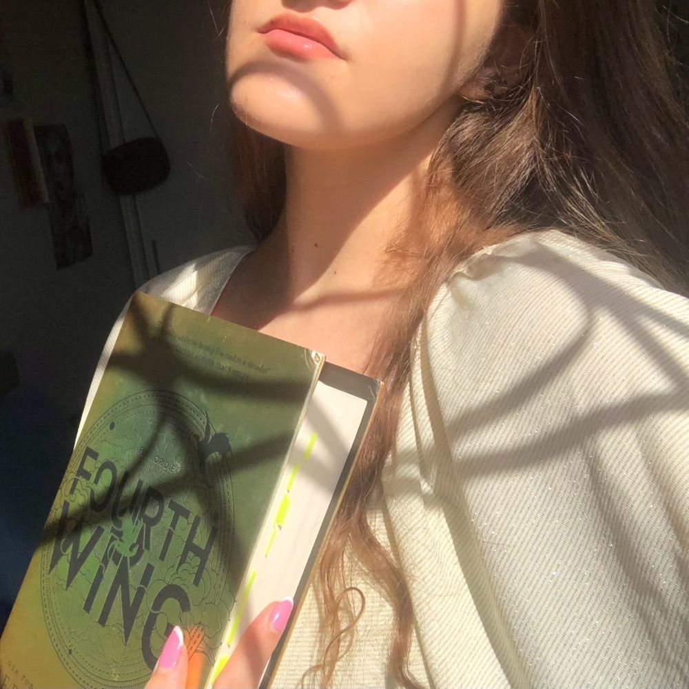 julia reads 