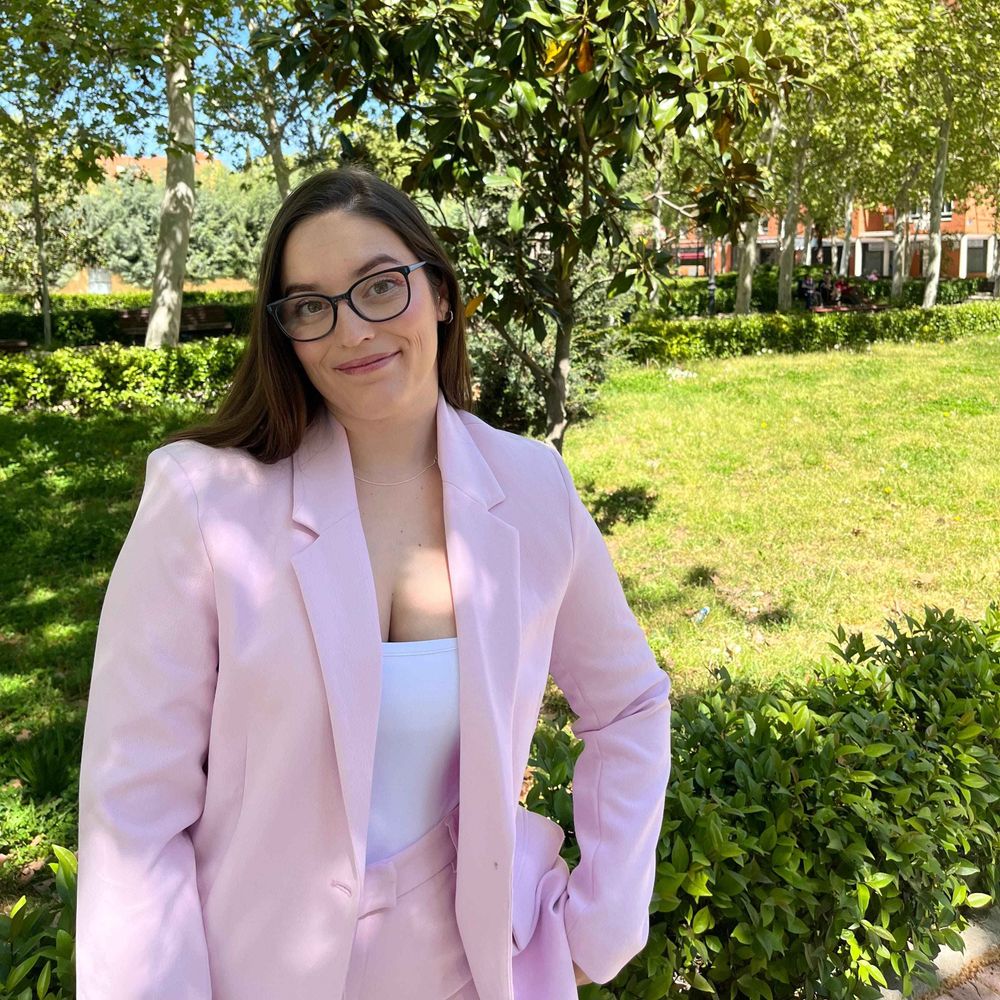 María