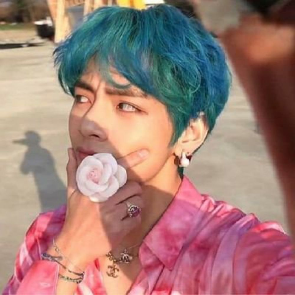 Fefe ☪︎aus • att FICTIONAL 