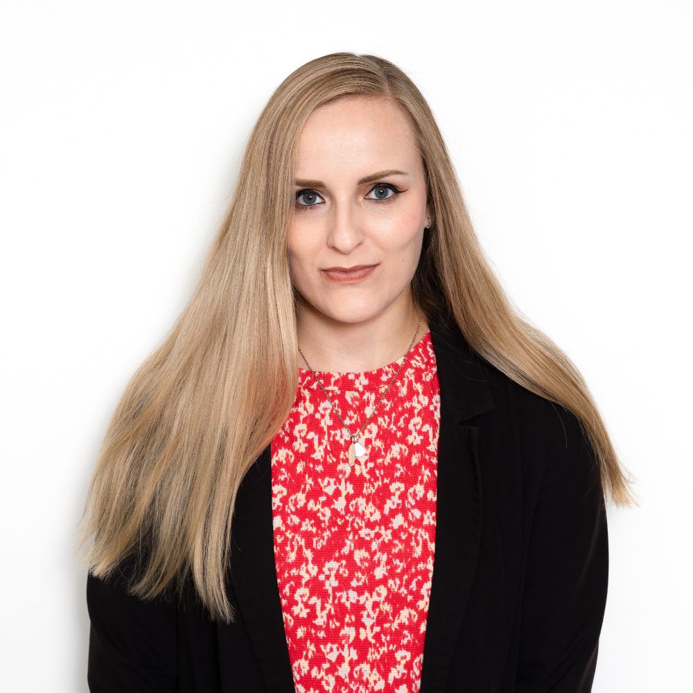 Sian Elvin