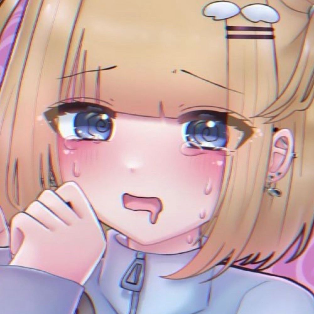 あまつかもえ