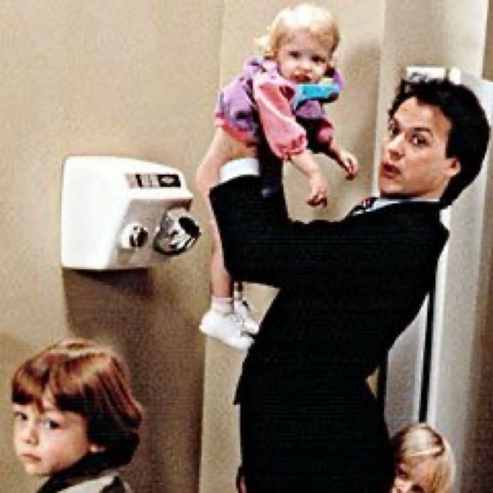 Mr. Mom Tr🅰️des