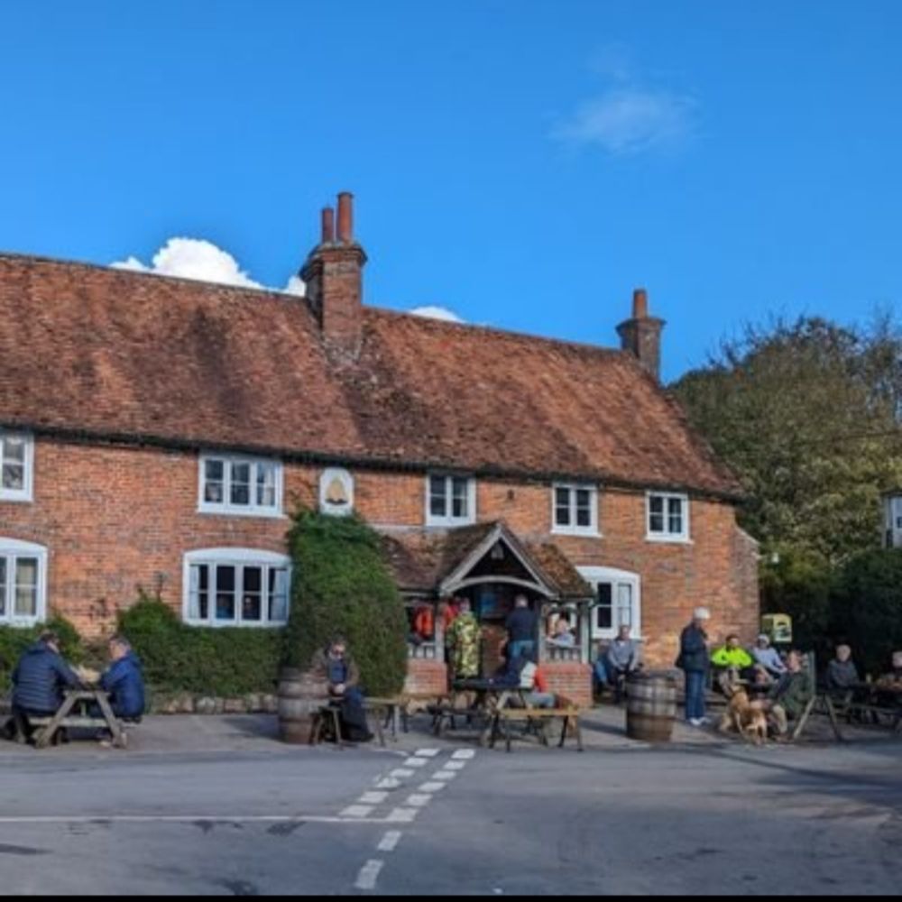 Pub Ticker