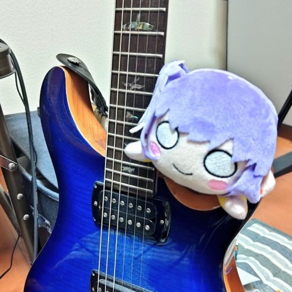 シュン🎸