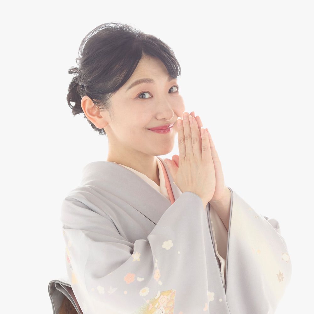 𝐀𝐎𝐘𝐀𝐆𝐈 𝐌𝐚𝐦𝐢 青柳万美