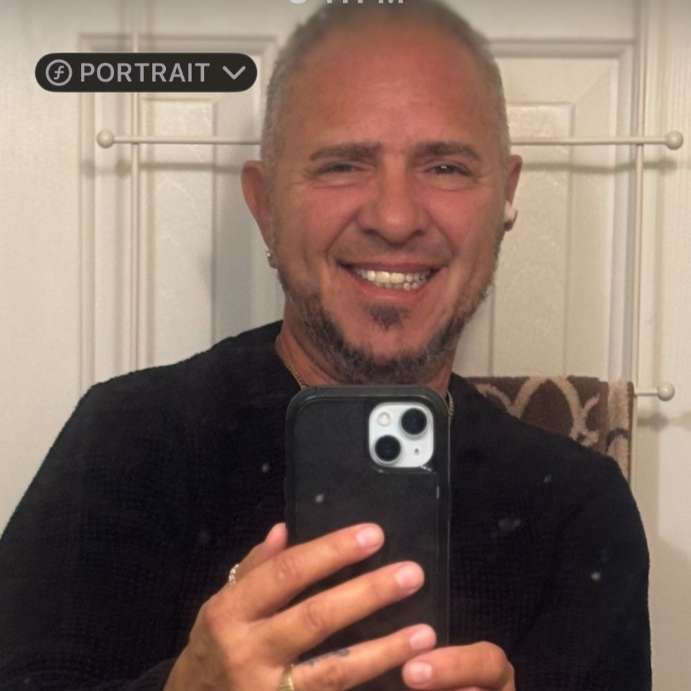 jeshualvs.bsky.social profile picture