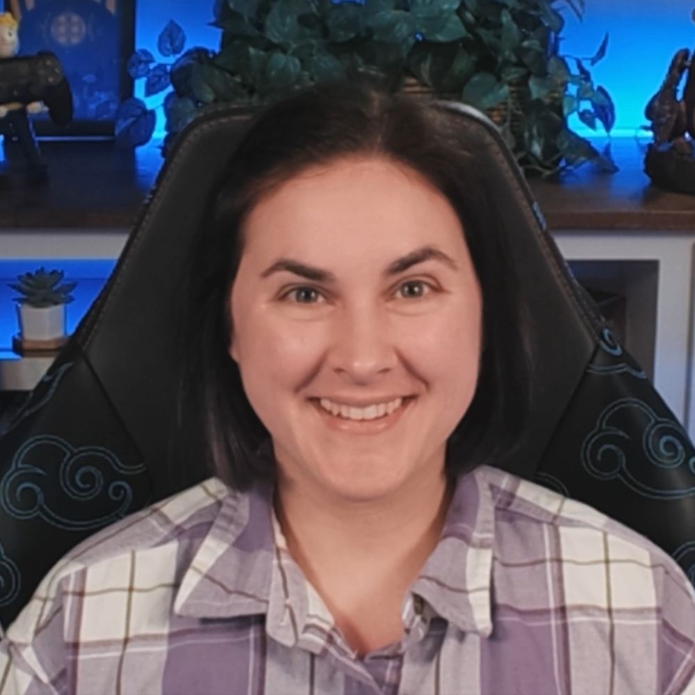 Lindsey (She/Her) || LostInSideQuests