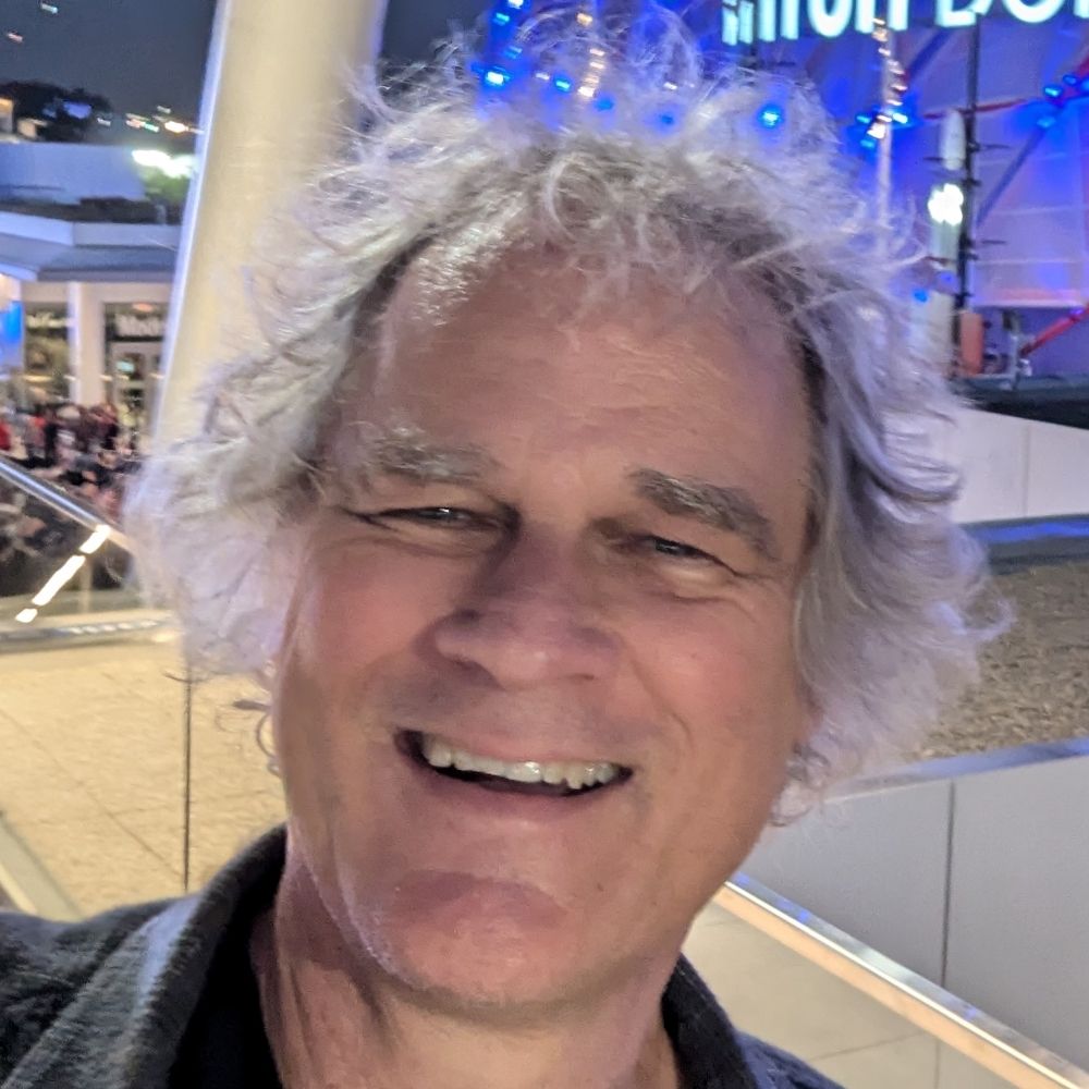 Peter D Pitsker
