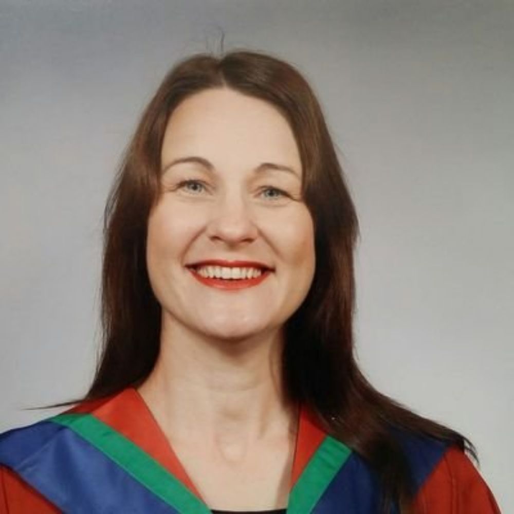 Dr Claire Poole