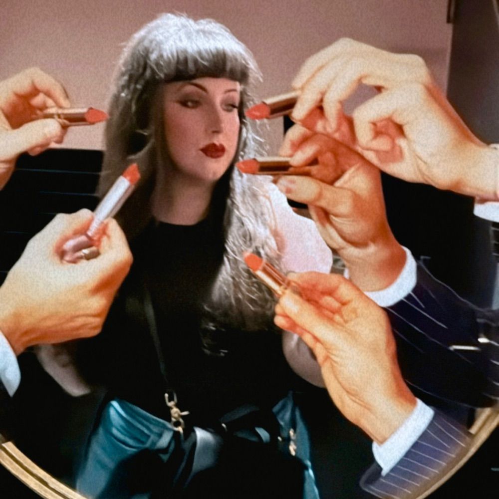 𝔏𝔢𝔫𝔞
