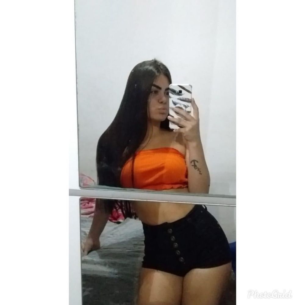 Vivi ✨