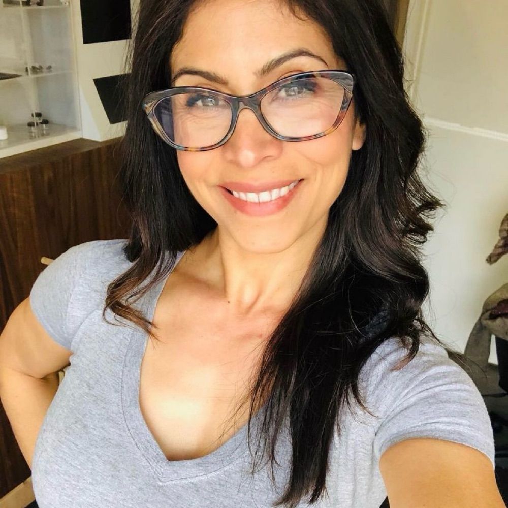 Ms. Gloria Sanchez Natasha