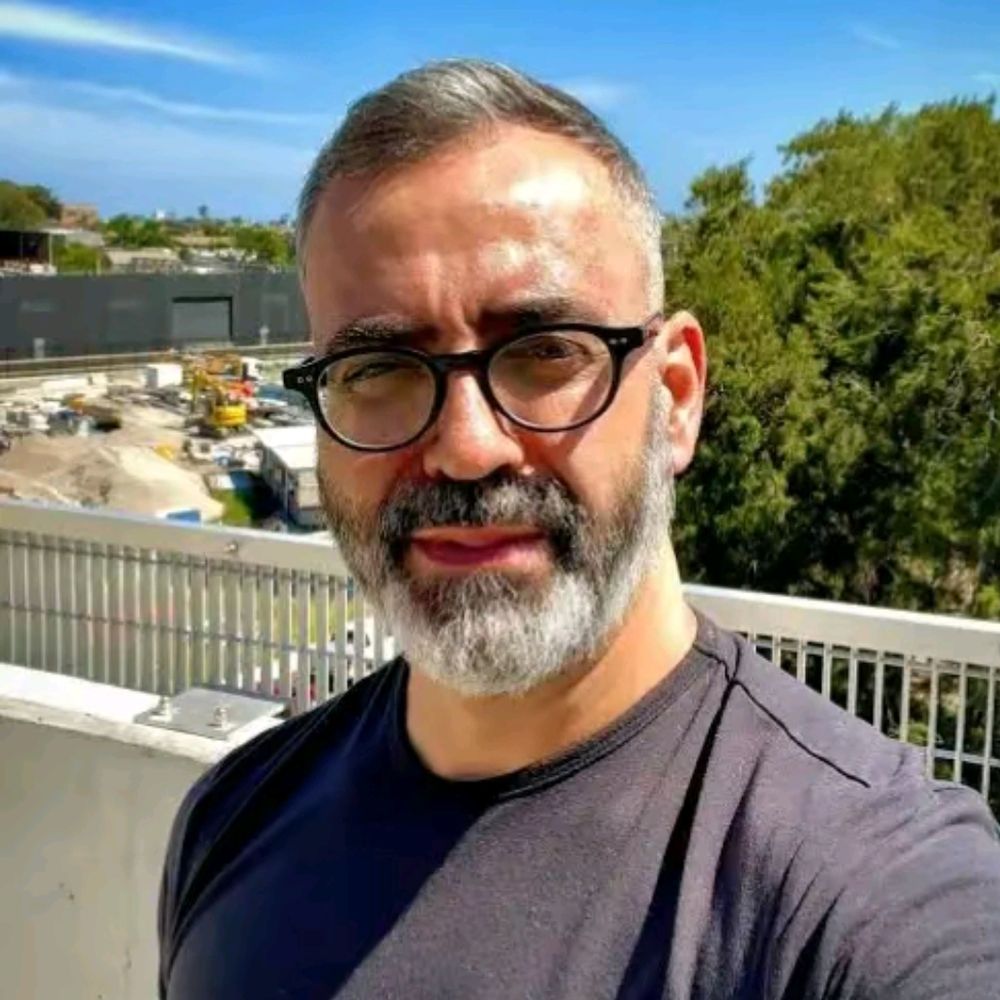 Adamopaviry