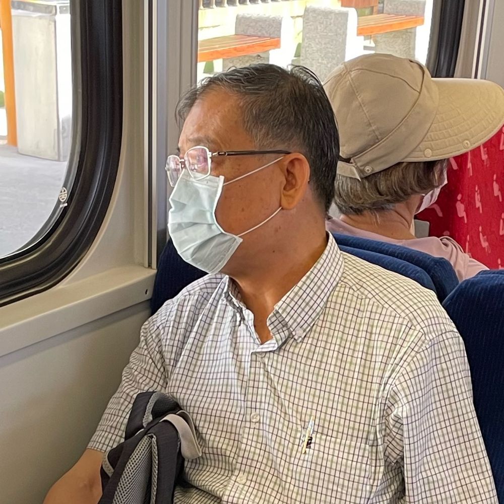 三川