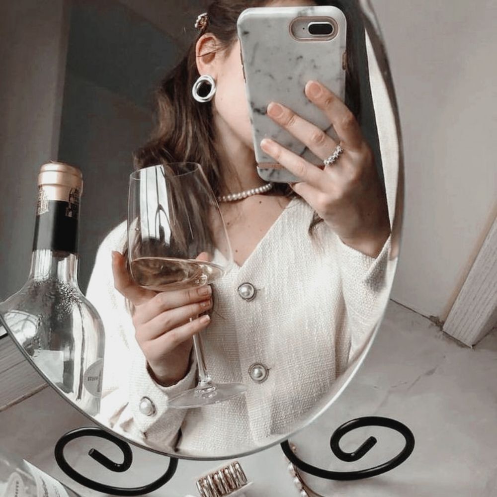 lary ☽