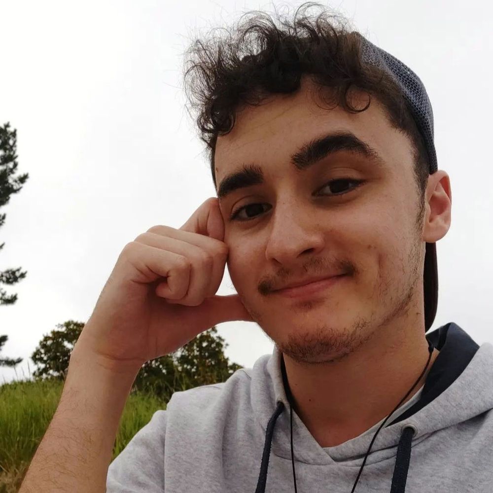 Álvaro