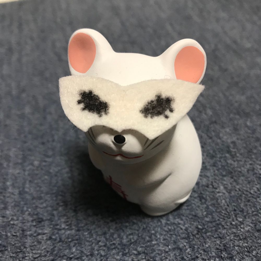 くさまく