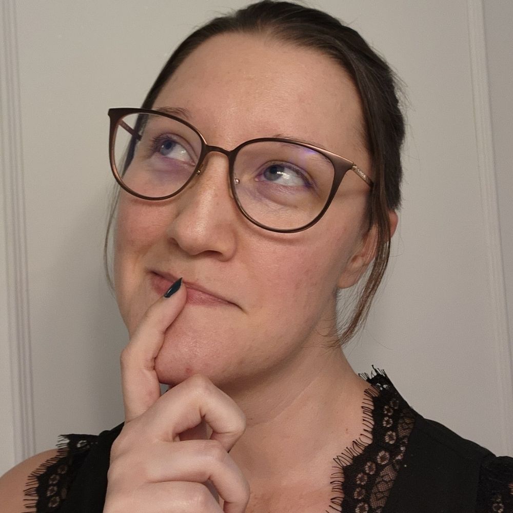 Dani F | Neurosparkly ✨️ Artist & Creativity Advocate