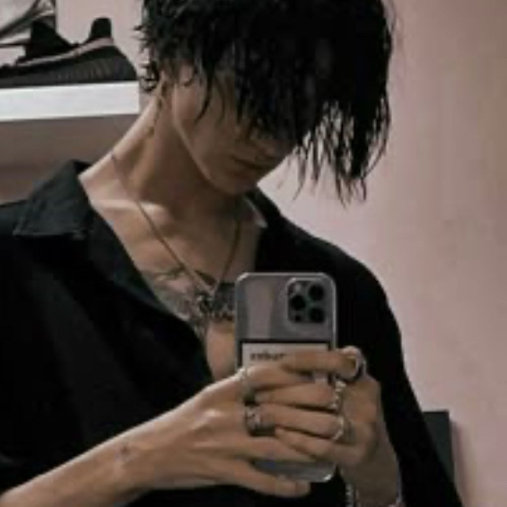 ♱ Mike ♱