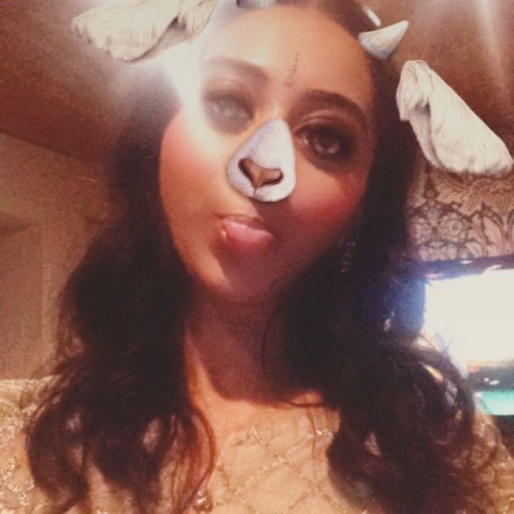 Naima🌹