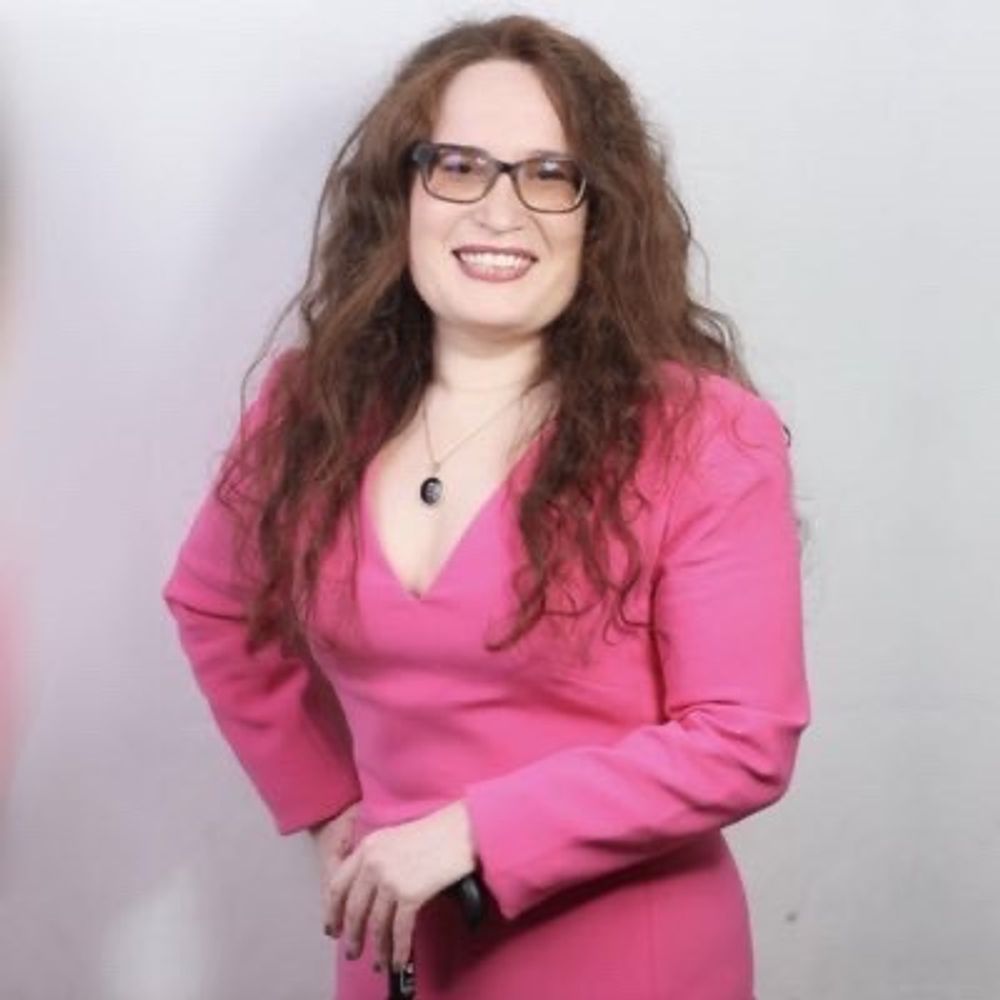 Laure Botella