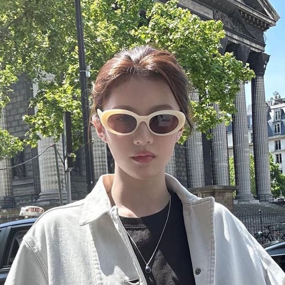 연