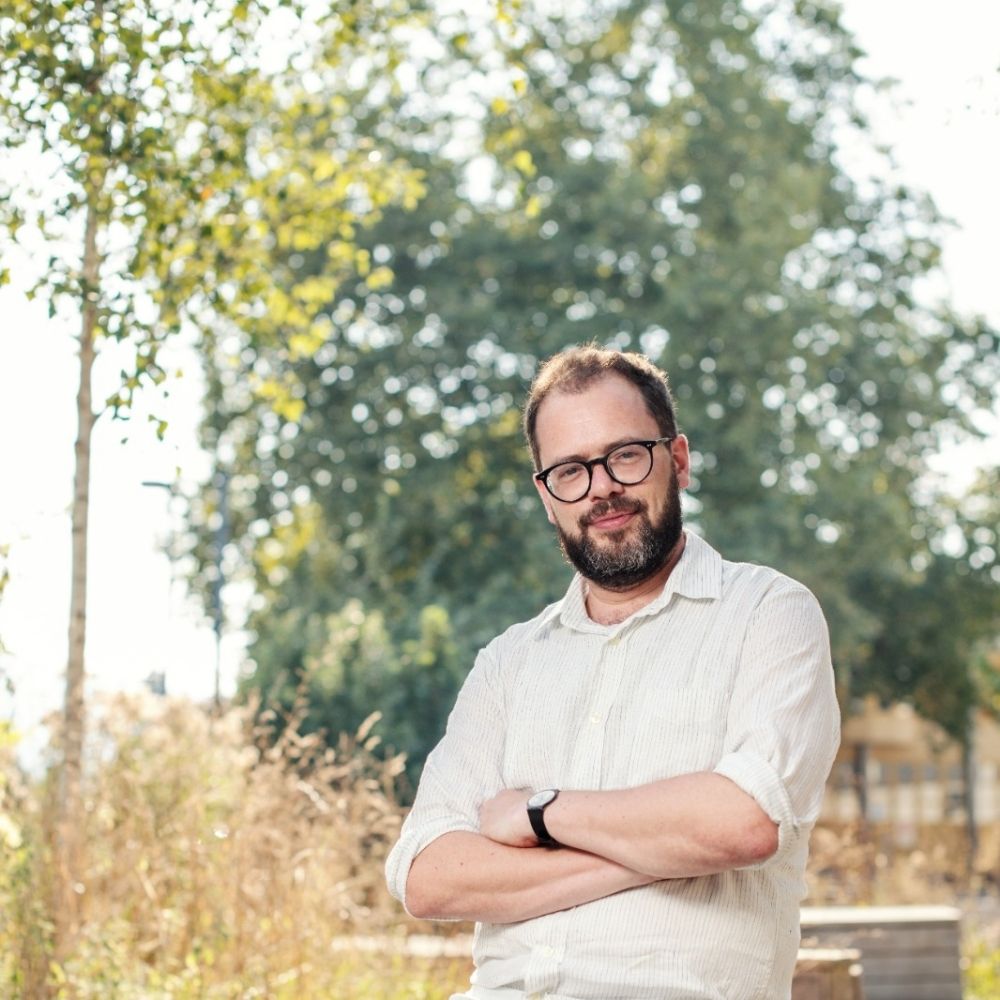 Simon Roth