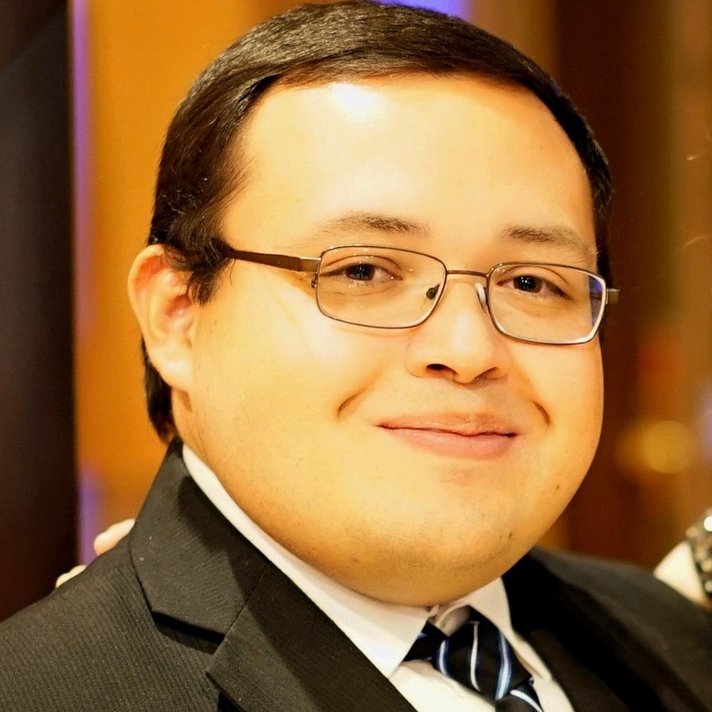 Guillermo E. Barahona C.