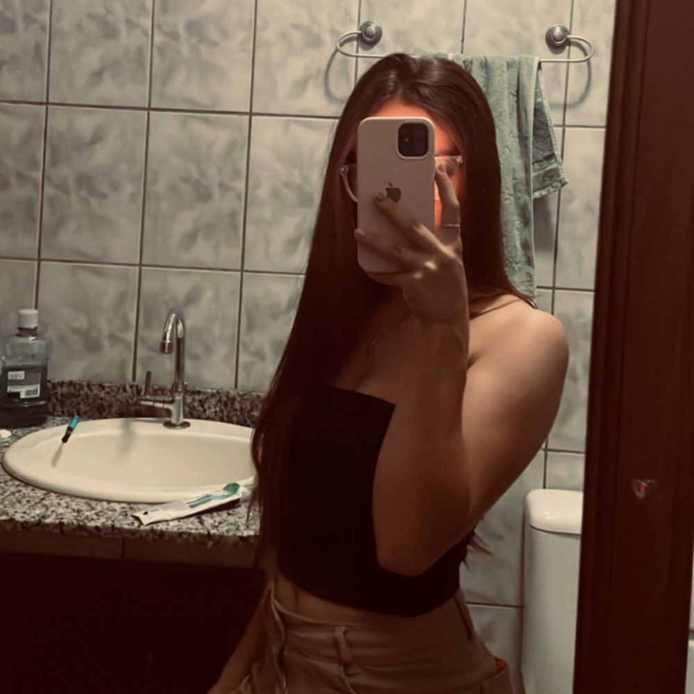 Thainá Fernandes