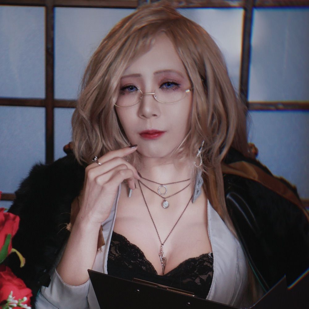 黒璃