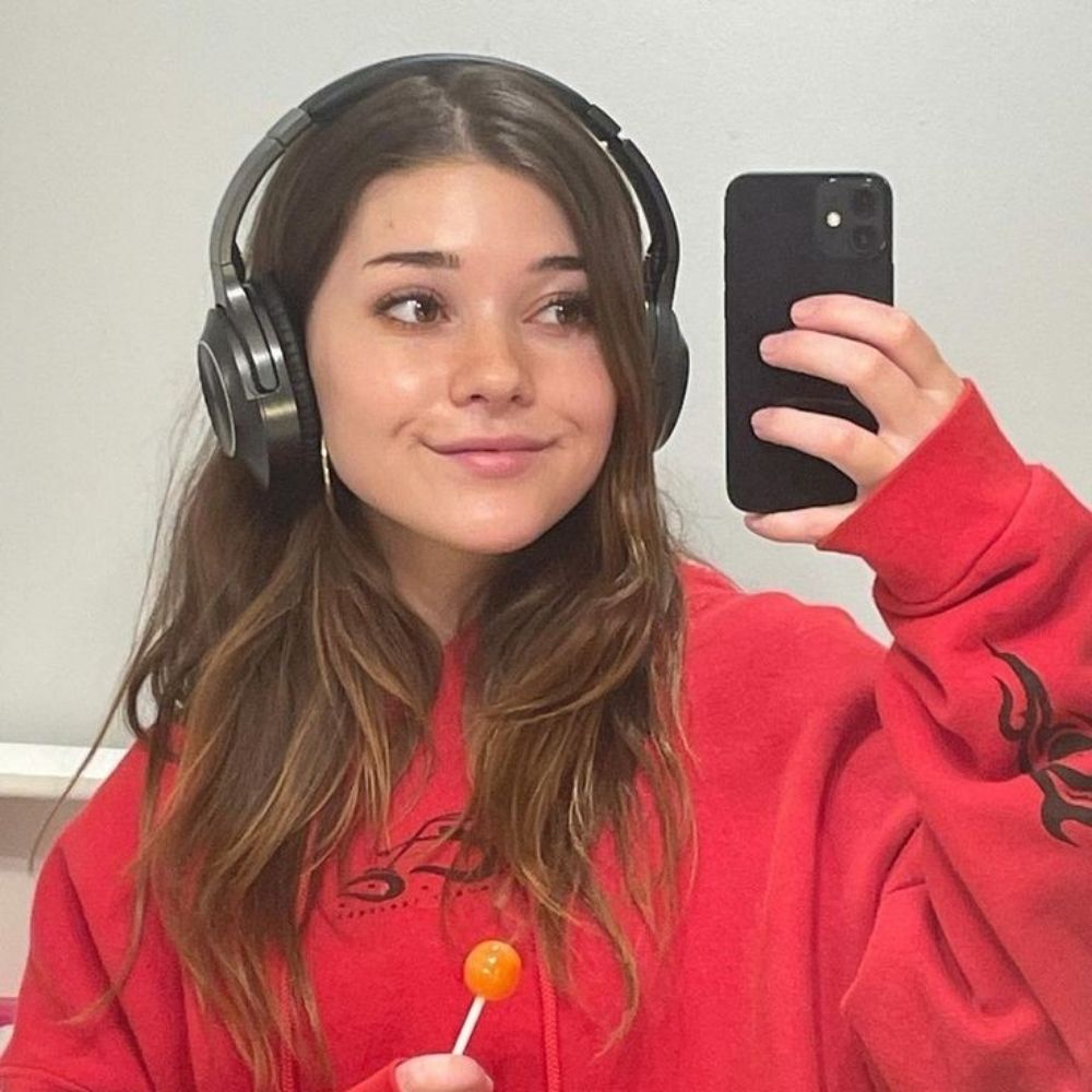 Maisy Willow