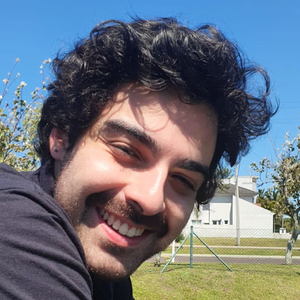 Gustavo Oliva