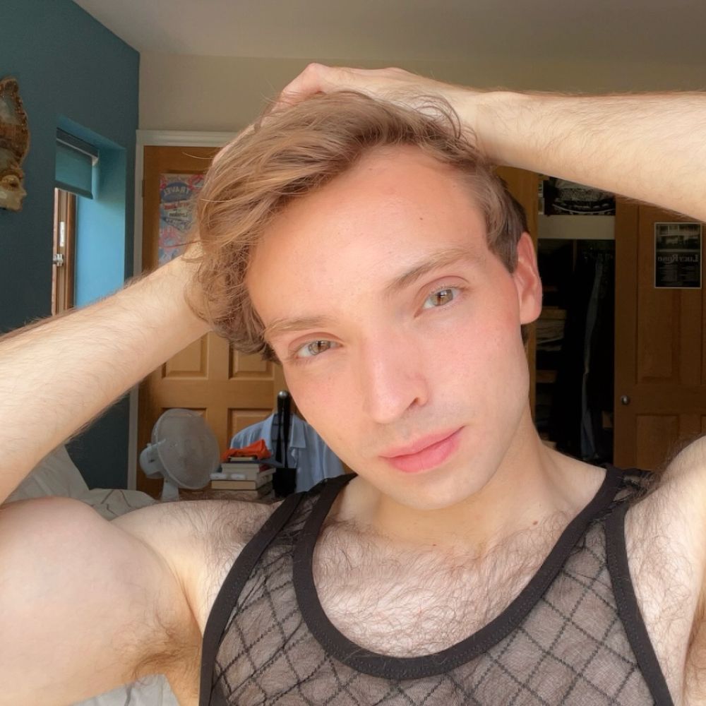 someone’s type 🦦