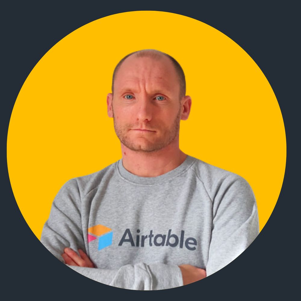 I build light digital solutions for non-tech teams.