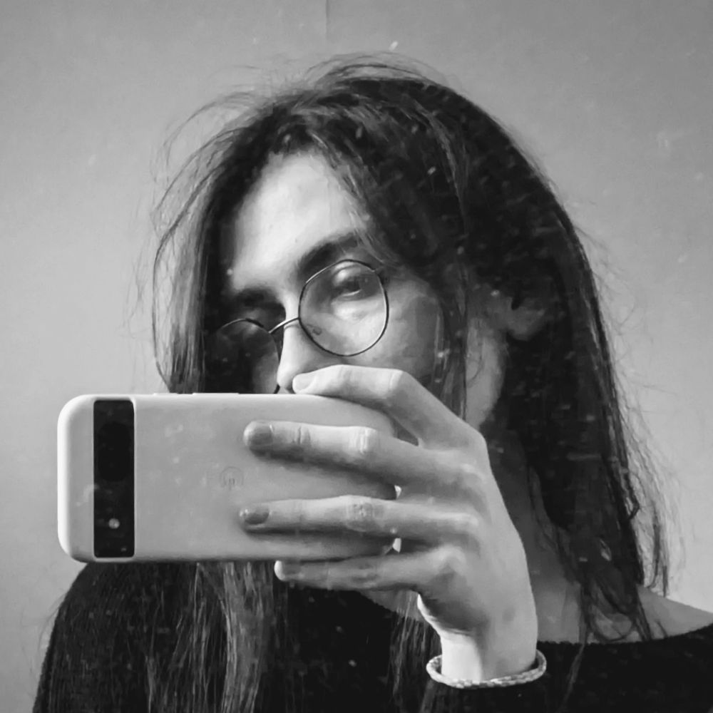 scarlet :: no gender