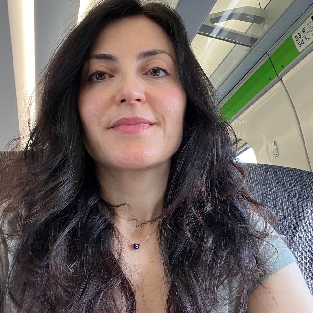 Jale  Şahin