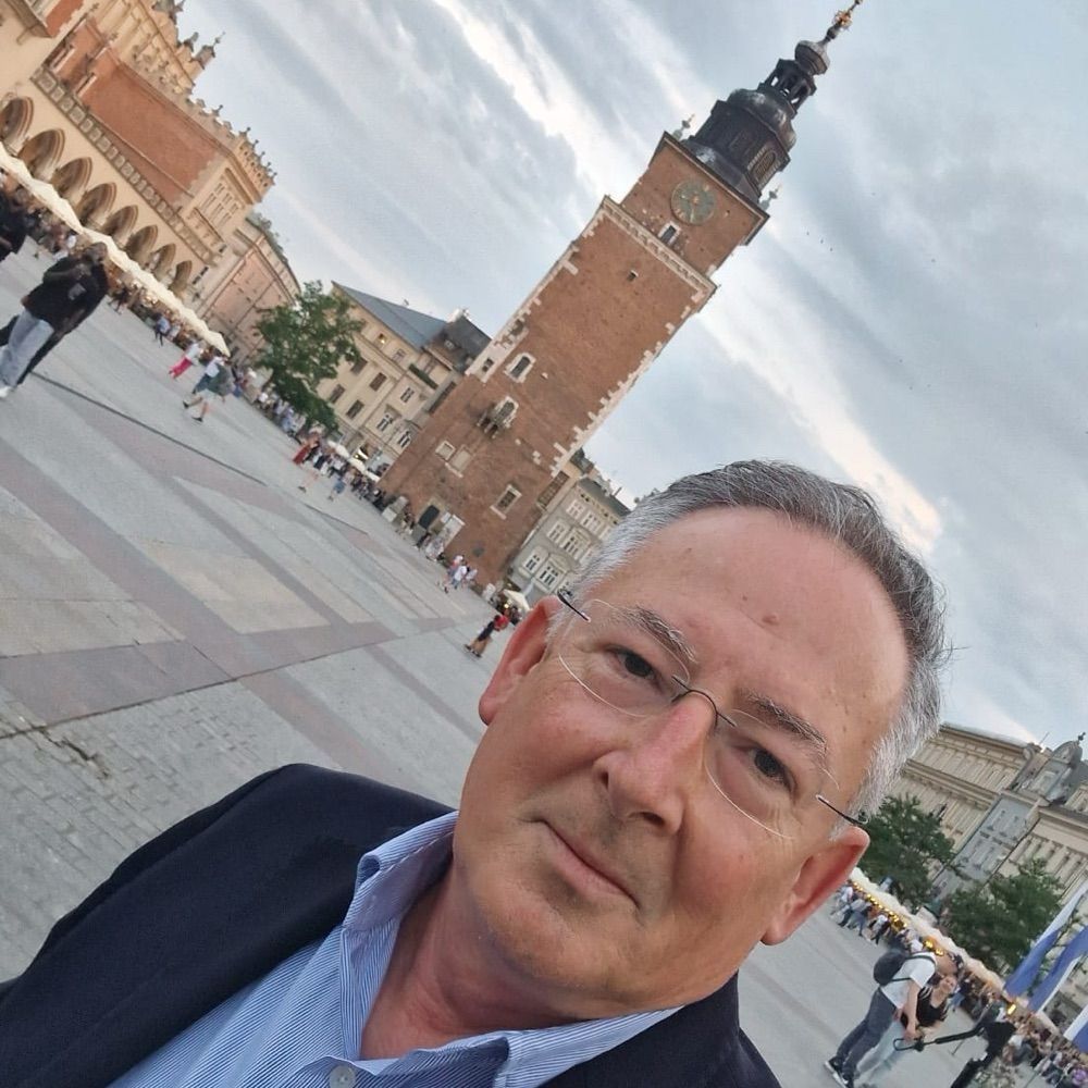 MEP Bartłomiej Sienkiewicz