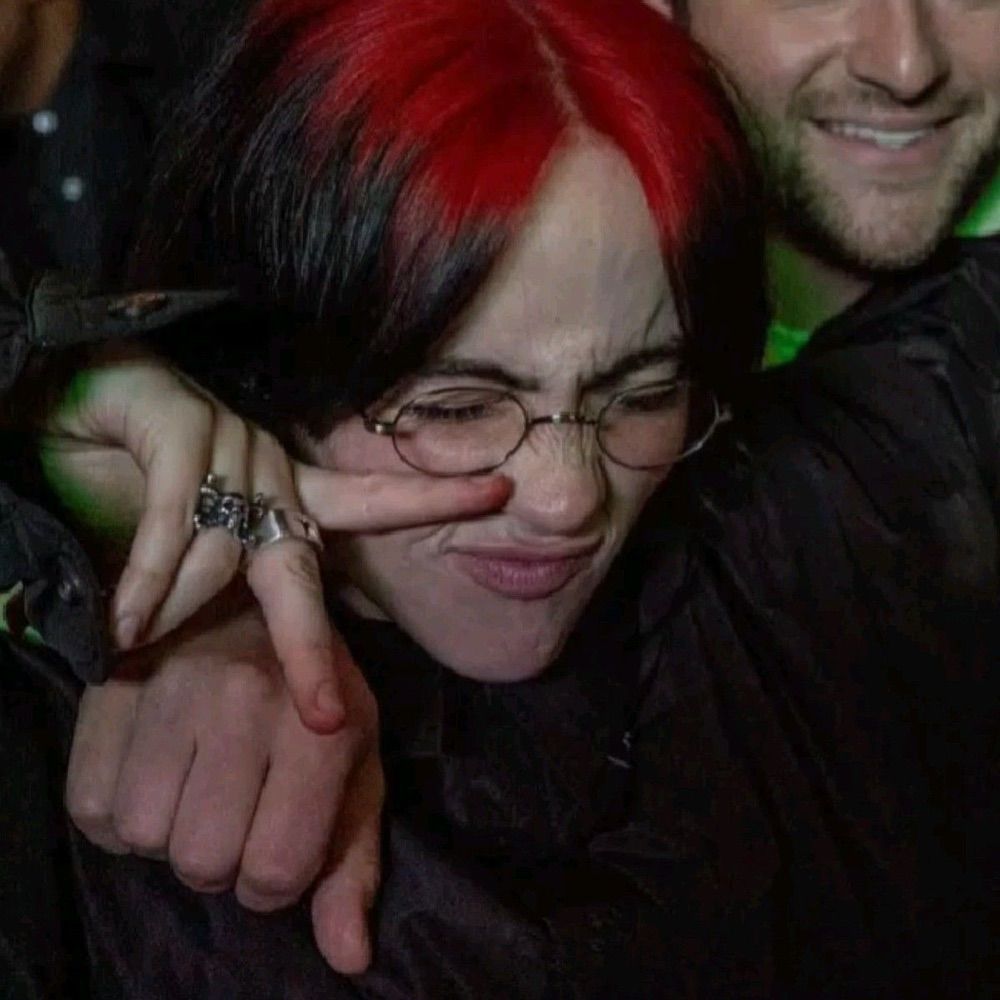 𝐛𝐞𝐛𝐞𝐣𝐢 (billie’s bf)